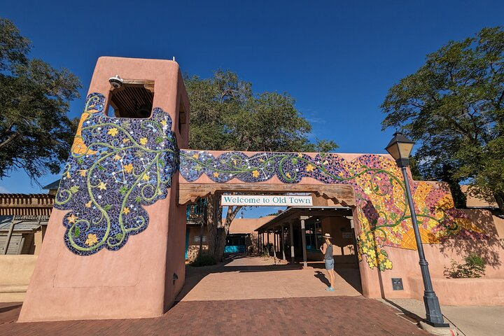 Albuquerque Scavenger Hunt Walking Tour and Game - Photo 1 of 10